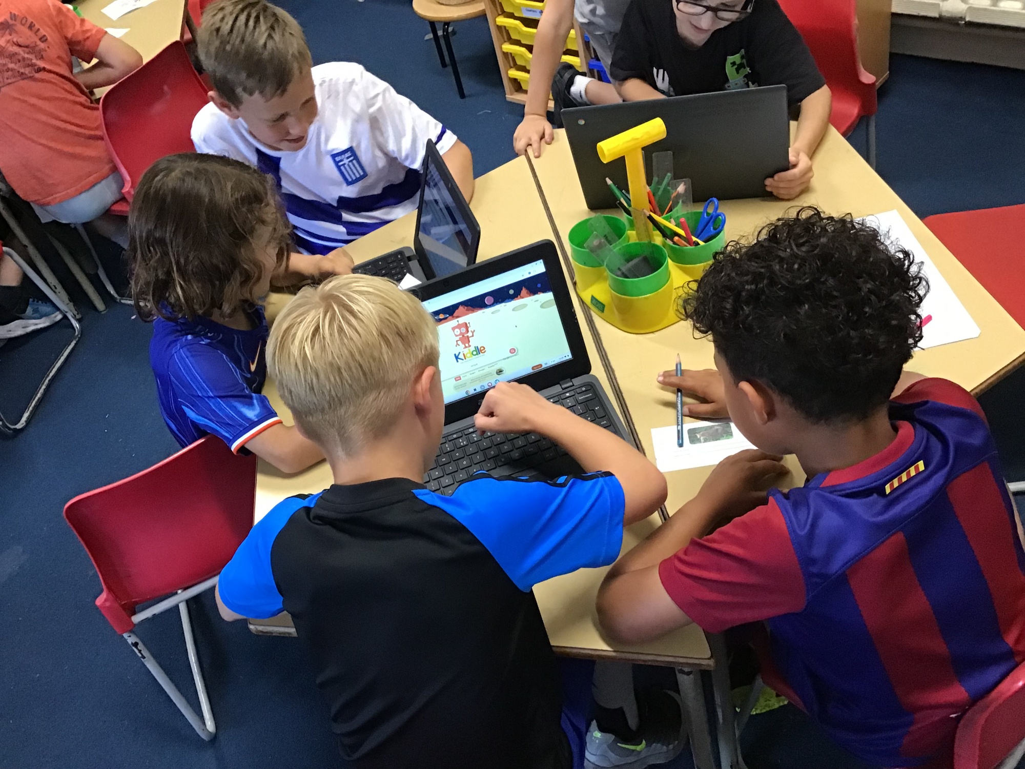 Children using a laptop